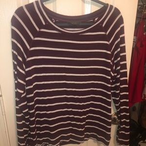 Woman long sleeve knit top